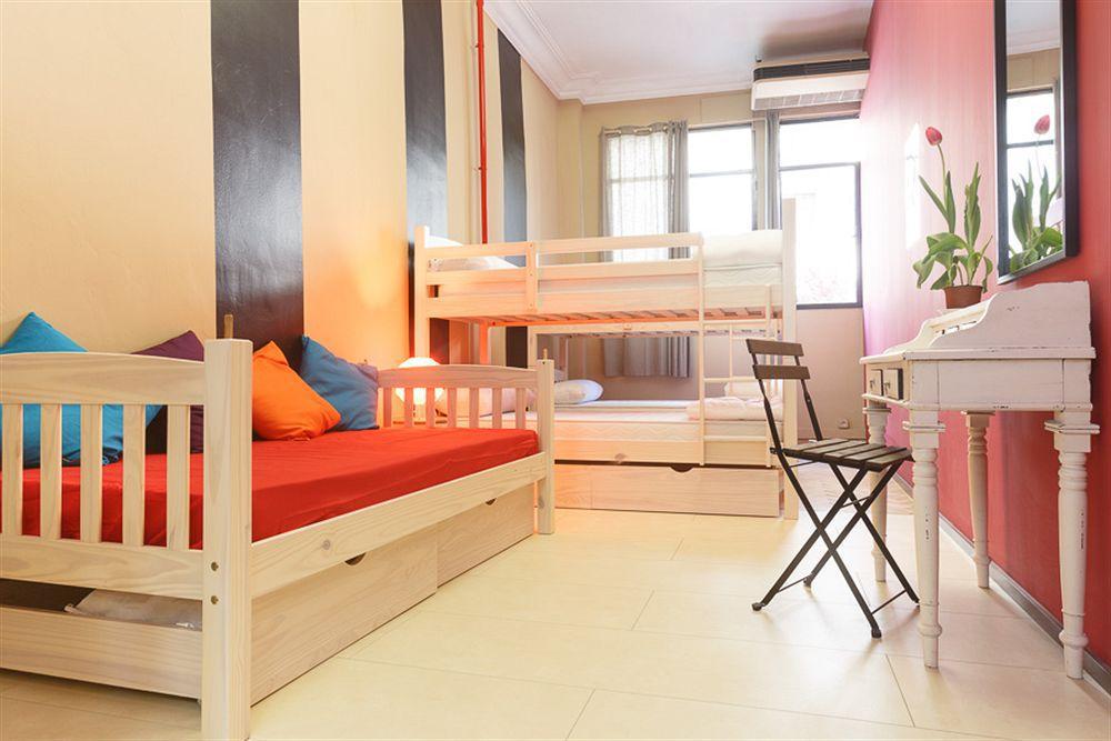 Hip Hostel Barcelona Eksteriør billede